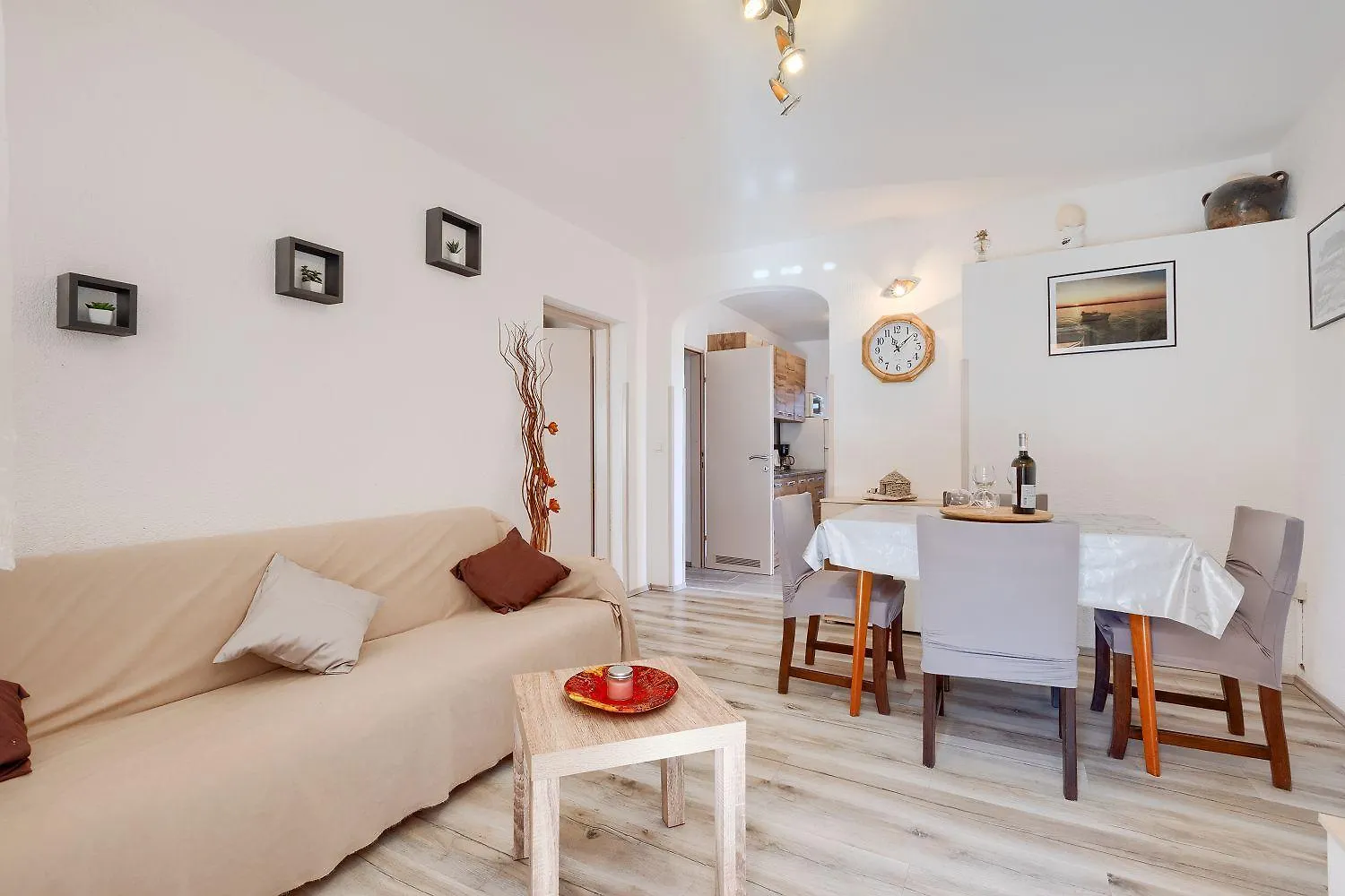 Bezauberndes Apartment Mit Beheiztem Privatpool, Grill, Babybett, Grill, Wifi Fazana